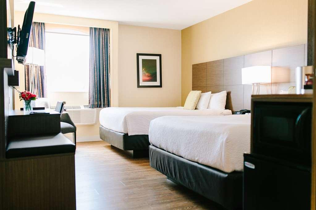 Victoria Inn Hotel And Convention Center Winnipeg Room photo